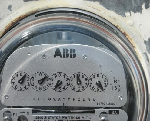 How Many Watts to Run a House with Solar Batteries